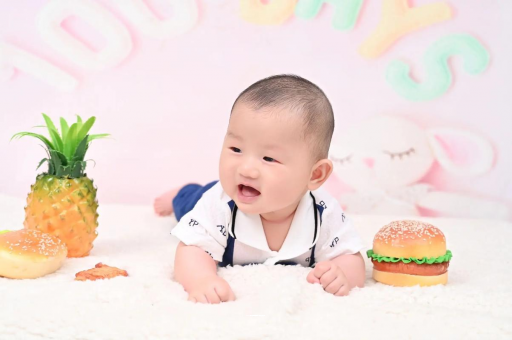 枣庄宝宝在妈妈肚子里